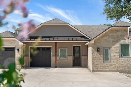 21203 Kiowa Cv, Lago Vista, TX, 78645-6000 | Card Image