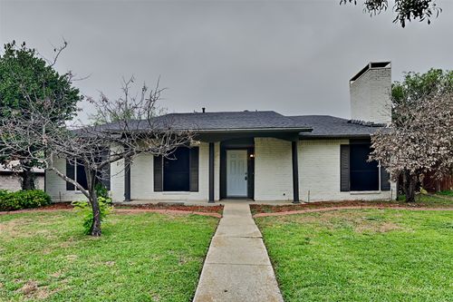 1711 Chesterfield Dr, Carrollton, TX, 75007-2607 | Card Image