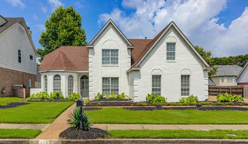 5193 Grand Pines Dr, Memphis, TN, 38125-5736 | Card Image