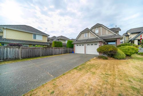 6291 Semlin Crt, Richmond, BC, V7C5S3 | Card Image