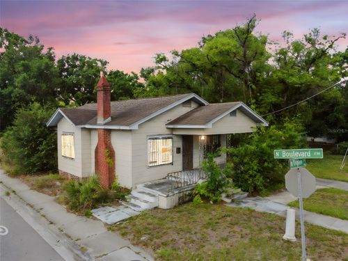 702 W Virginia Ave, TAMPA, FL, 33603-4643 | Card Image