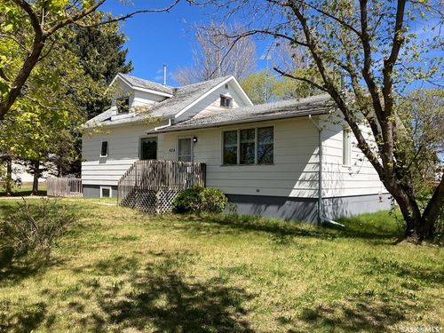 424 Eliza Ave, White Fox, SK, S0J3B0 | Card Image