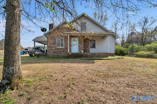 1670 Pleasant Hill Church Rd, Boaz, AL, 35956-6062 | Card Image