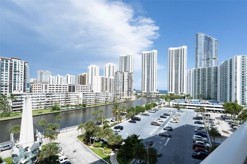 apt-701-300 Bayview Dr, Sunny Isles Beach, FL, 33160-4745 | Card Image