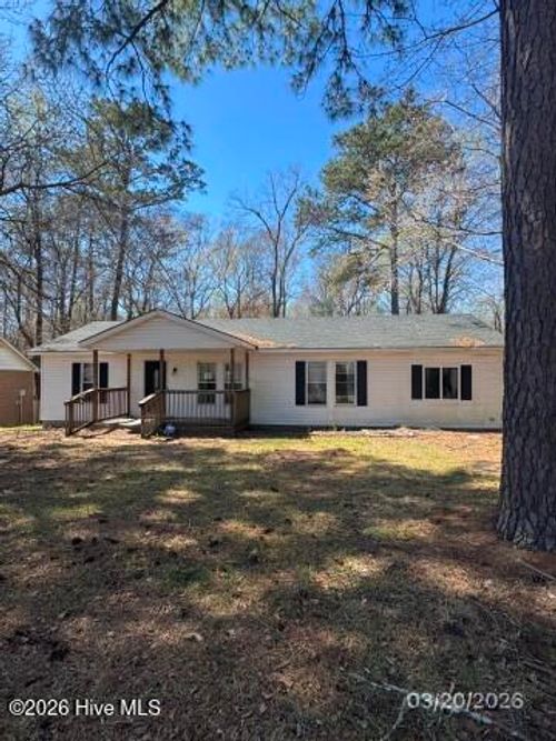 846 Mill River Rd, Jacksonville, NC, 28540-9564 | Card Image