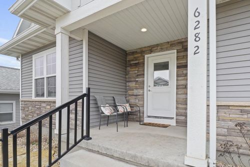 6282 Stone Gate Dr, Fitchburg, WI, 53719-9116 | Card Image