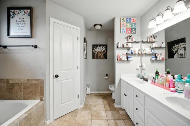 5209 Marshall St, House other with 3 bedrooms, 2 bathrooms and null parking in Lubbock TX | Image 15