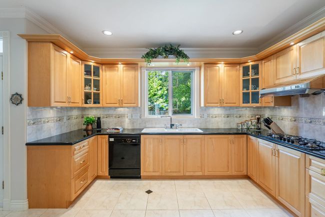 2845 W 44 Th Avenue, House other with 7 bedrooms, 5 bathrooms and 4 parking in Vancouver BC | Image 13