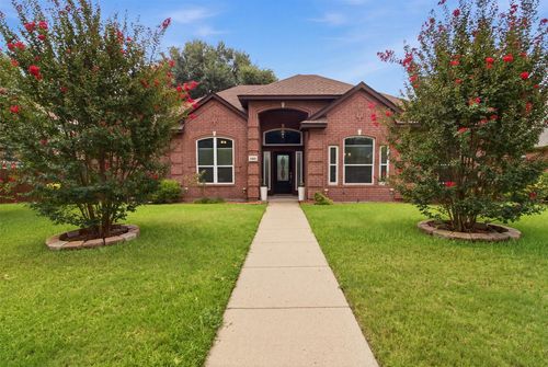 1416 Daventry Dr, DeSoto, TX, 75115-7758 | Card Image