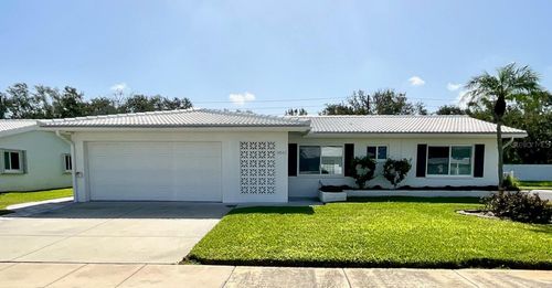 4-9843 34th Way N, Pinellas Park, FL, 33782-4137 | Card Image