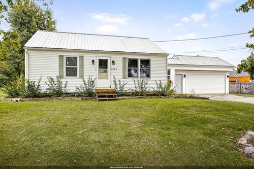 6793 Deuster Street, GREENLEAF, WI, 54126 | Card Image