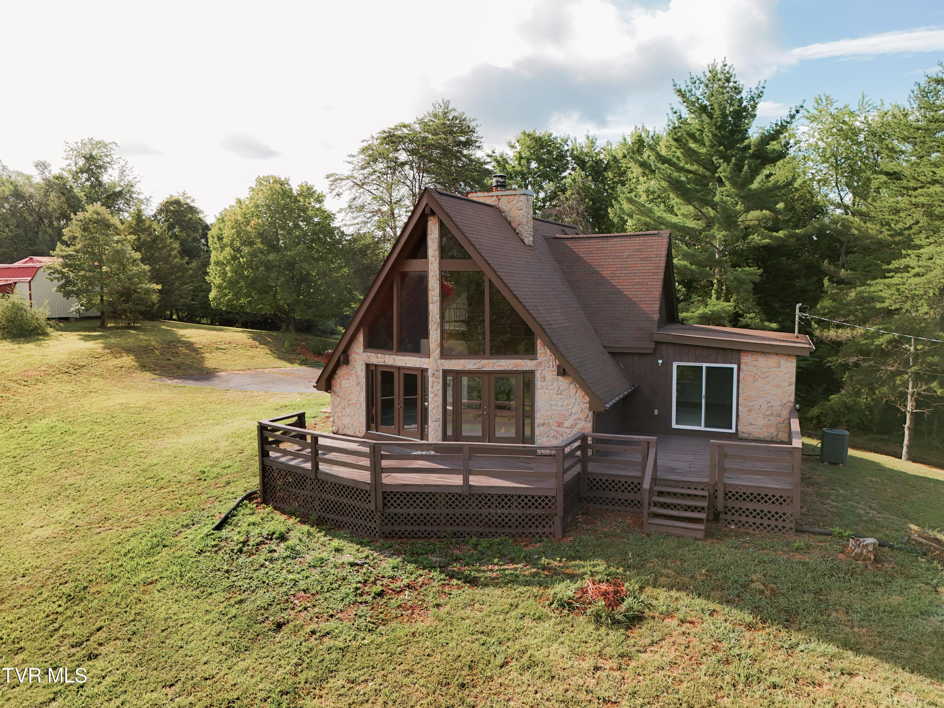 Duel Ln, Jonesborough, TN 37659