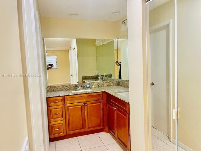 0 - 210 Sw Voltair Ter, House other with 3 bedrooms, 2 bathrooms and null parking in Port St. Lucie FL | Image 17