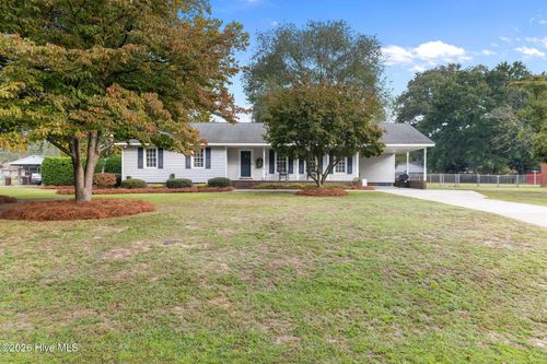 2464 English Squire Dr, Kinston, NC, 28504-7120 | Card Image