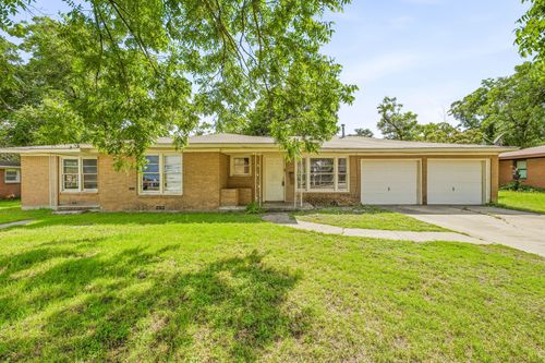 594 N Harbin Dr, Stephenville, TX, 76401-2819 | Card Image