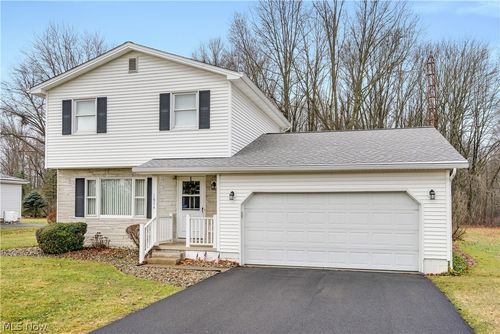 2684 Lydia Dr Sw, Warren, OH, 44481-9622 | Card Image