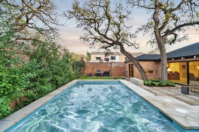 2404 Enfield Rd, House other with 3 bedrooms, 4 bathrooms and 3 parking in Austin TX | Image 25
