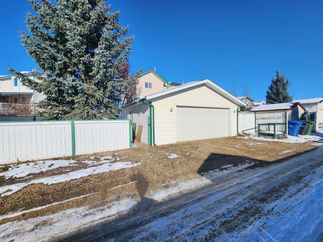 16 Kirk Close, Home with 4 bedrooms, 1 bathrooms and 3 parking in Red Deer AB | Image 30