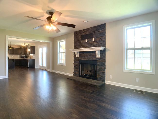 1734 Ellie Piper Cir, House other with 4 bedrooms, 3 bathrooms and 2 parking in Clarksville TN | Image 12