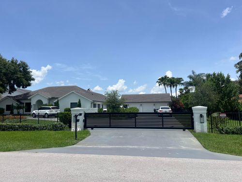 studio-14322 Draft Horse Ln, Wellington, FL, 33414-1012 | Card Image