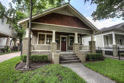1421 Cortlandt St, Houston, TX, 77008-4242 | Card Image
