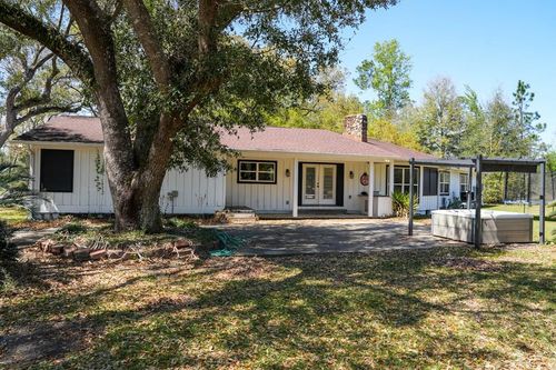 180 Grant Ln, Wewahitchka, FL, 32465-8614 | Card Image