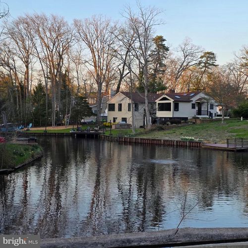 6 Brookside Dr, MEDFORD, NJ, 08055-9238 | Card Image