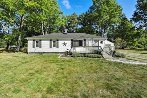 2043 Conwill Rd, Stow, OH, 44224-3413 | Card Image