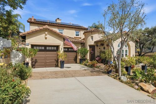 3320 Wild Oak Ln, Escondido, CA, 92027-6508 | Card Image