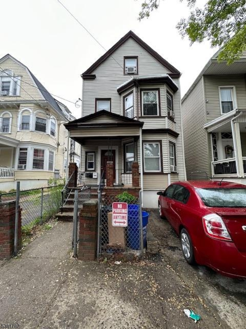 Residential Income in Newark City 2
