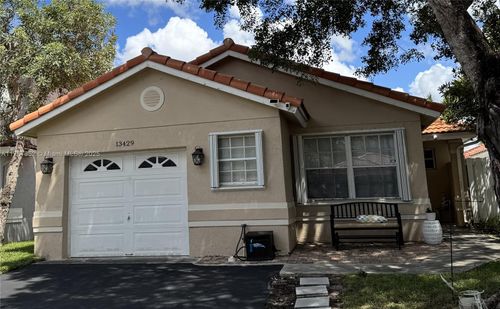 13429 Nw 5th Ct, Plantation, FL, 33325-6148 | Card Image