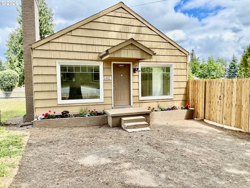 5901 Se Flavel Dr, Portland, OR, 97206-8905 | Card Image