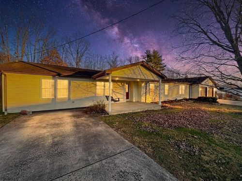 145 Taft St, Jackson, OH, 45640-1037 | Card Image