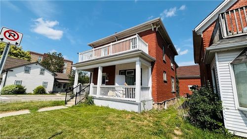 30 Regina St N, Waterloo, ON, N2J3A1 | Card Image