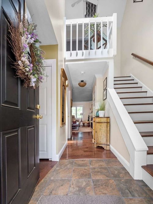 54-54 Old Quarry Dr, Weymouth, MA, 02188-3867 | Card Image