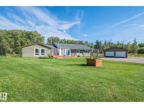 21508 Wye Rd, Ardrossan, AB, T8E2J2 | Card Image