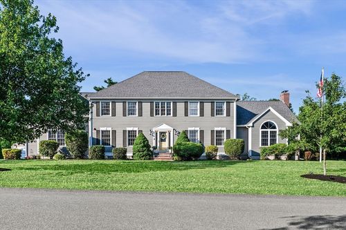 17 Lakeview Ave, Danvers, MA, 01923-1260 | Card Image