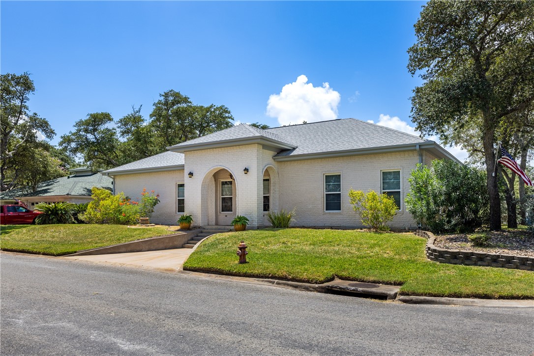 Bay Hills Dr, Rockport, TX 78382