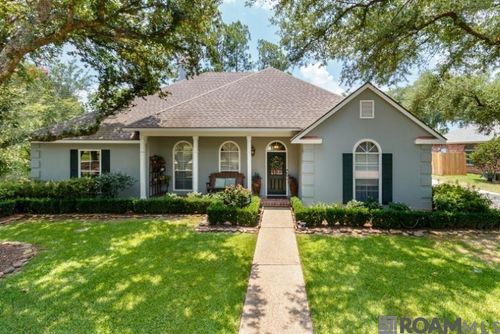 531 Woodgate Blvd, Baton Rouge, LA, 70808-5447 | Card Image