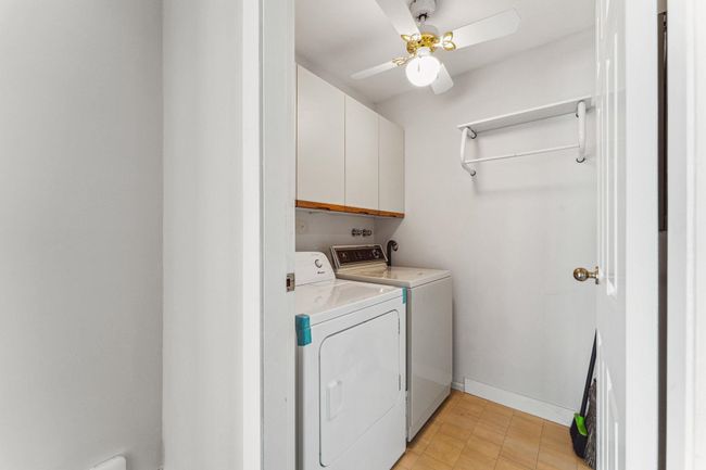 3969 Creekside Pl, Townhouse with 3 bedrooms, 2 bathrooms and 2 parking in Burnaby BC | Image 21