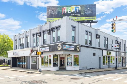 119 Hanover St, Manchester, NH, 03101-2204 | Card Image