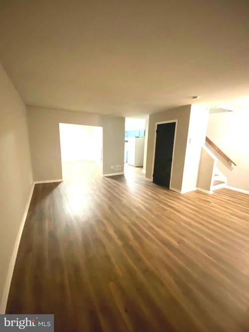 4108 Park Heights Ave, BALTIMORE, MD, 21215-6731 | Card Image