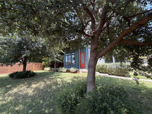 a-2105 Greenwood Ave, Austin, TX, 78723-5810 | Card Image
