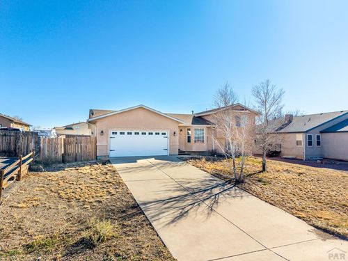 664 Song Sparrow Dr, Pueblo West, CO, 81007 | Card Image