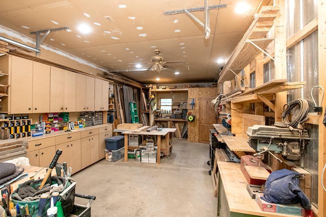 garage - workshop | Image 25