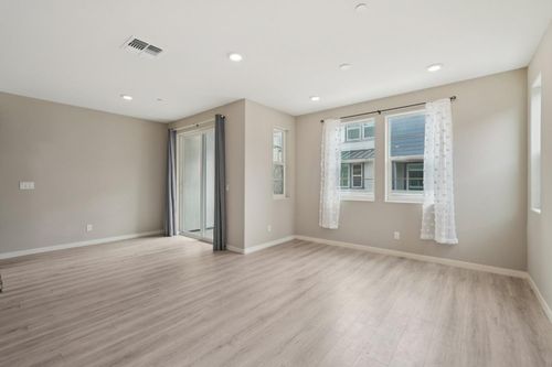 3081 Windwalker Walk, Sacramento, CA, 95833-4447 | Card Image