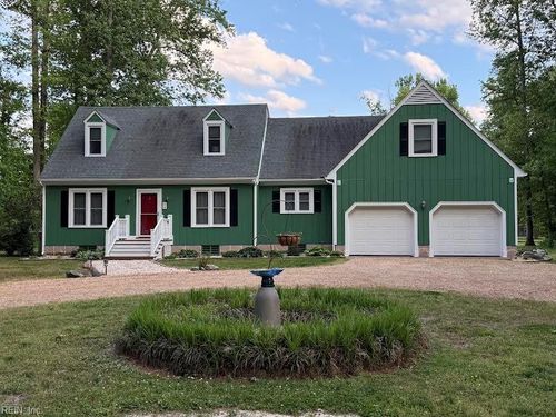 54 Pine Cir, Irvington, VA, 22480-2310 | Card Image