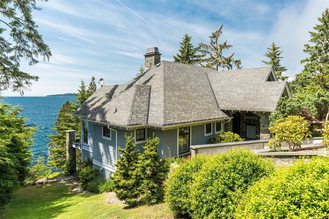 1050 Roxview Crt, House other with 4 bedrooms, 6 bathrooms and 3 parking in Sooke BC | Image 84