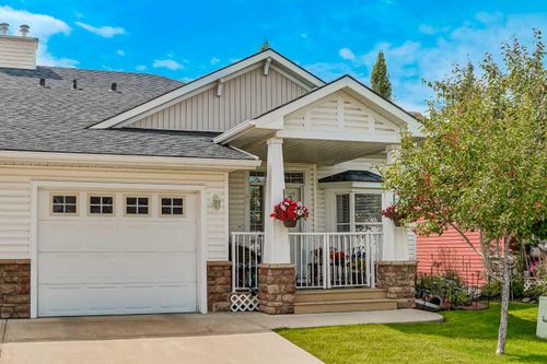99 Tucker Cir, Okotoks, AB, T1S2J8 | Card Image