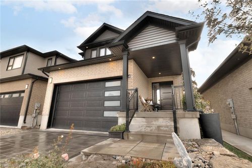 164 Timber Trail Rd, Elmira, ON, N3B0E3 | Card Image